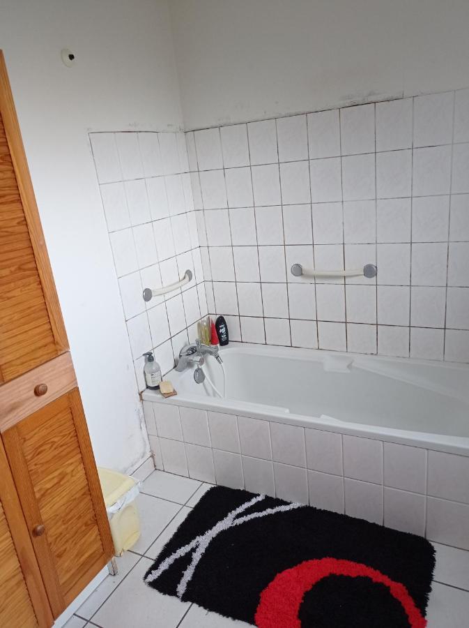 Chambre Chez L'Habitant サン＝ディエ＝デ＝ヴォージュ エクステリア 写真